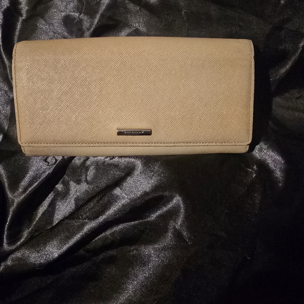 BURBERRY WALLET